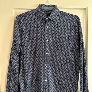 Men's Tommy Hilfiger dress shirt  -- excellent condition